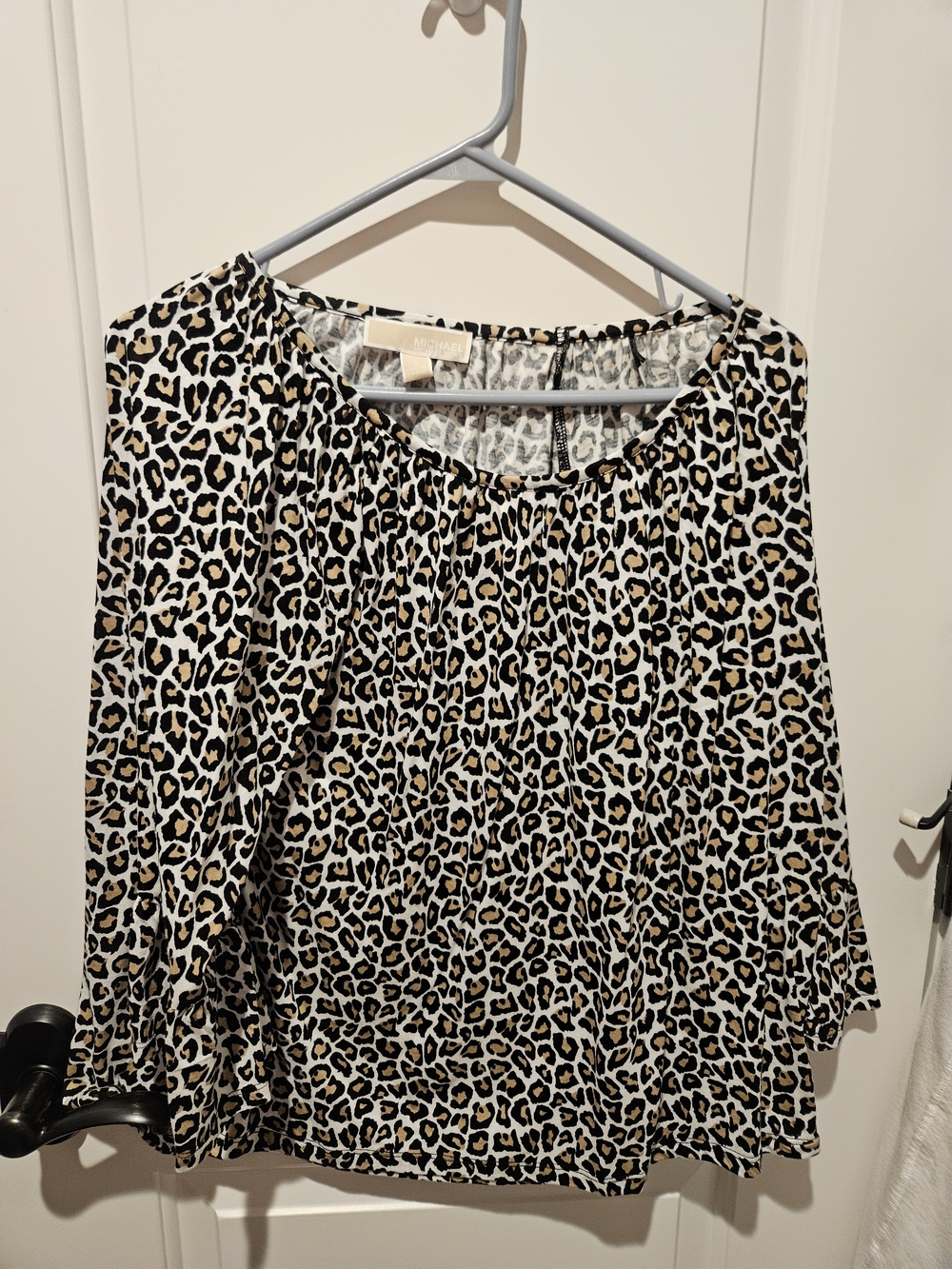 Michael Kors Leopard Print Scoop Neck Blouse in Black, Tan & White